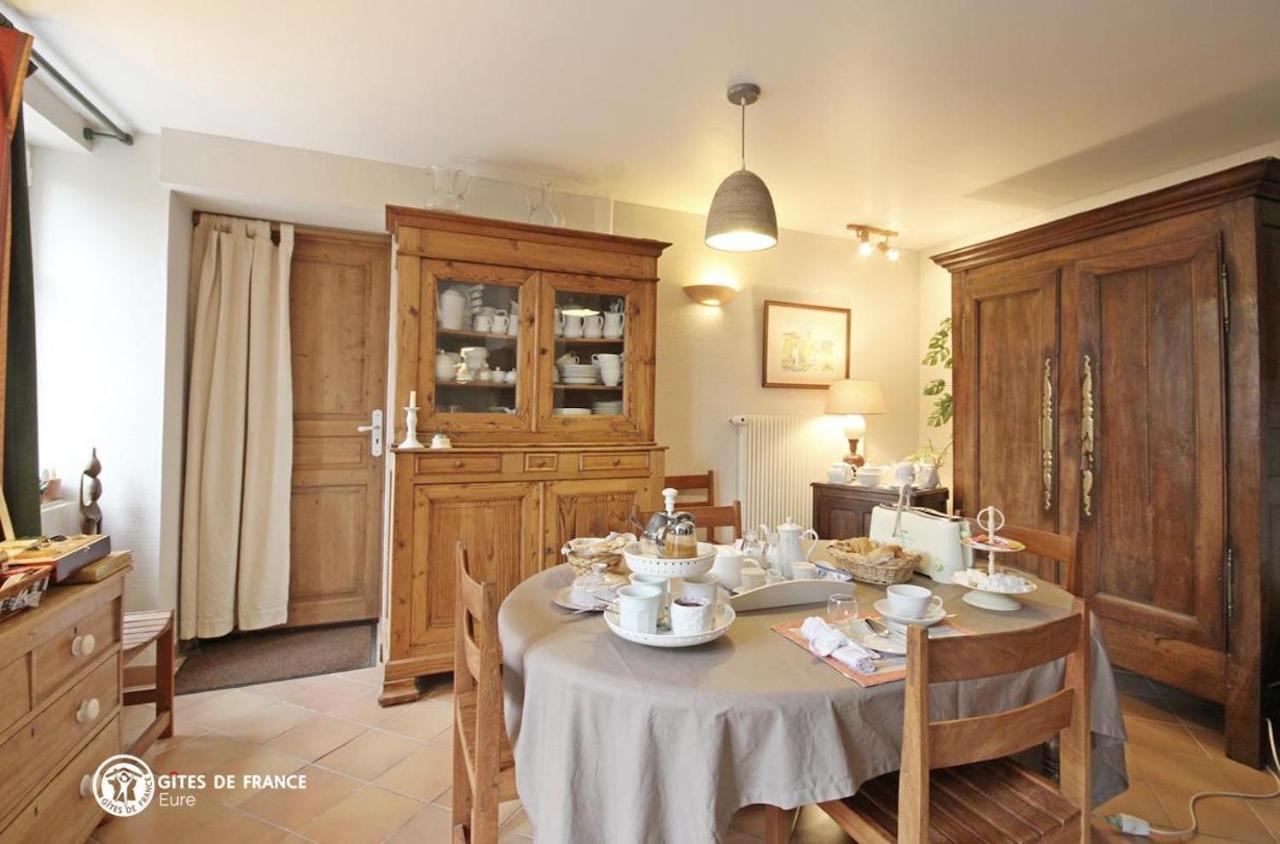 Les Chambres Du Chataignier Lery  Exterior foto